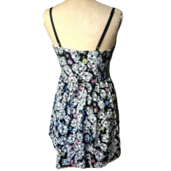 Calaveras Fit & Flare 50s vibe skulls pin up dress - Picture 10 of 10